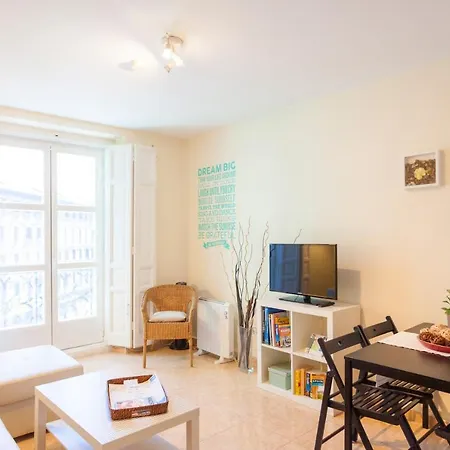 Boutique Apartments In The Heart Of Madrid Exterior photo