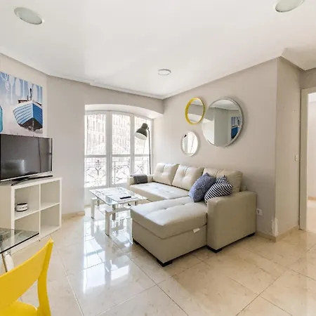 Boutique Apartments In The Heart Of Madrid Exterior photo