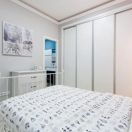 Boutique Apartments In The Heart Of Madrid Exterior photo