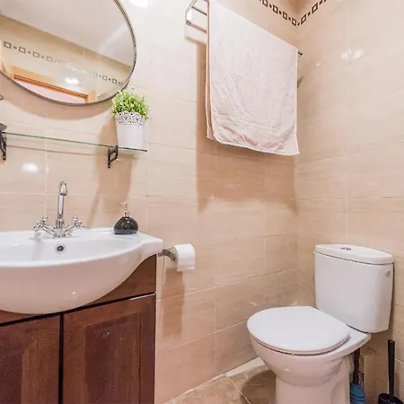 Boutique Apartments In The Heart Of Madrid Exterior photo