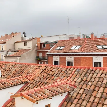 Boutique Apartments In The Heart Of Madrid Exterior photo