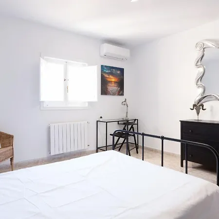 Boutique Apartments In The Heart Of Madrid Exterior photo