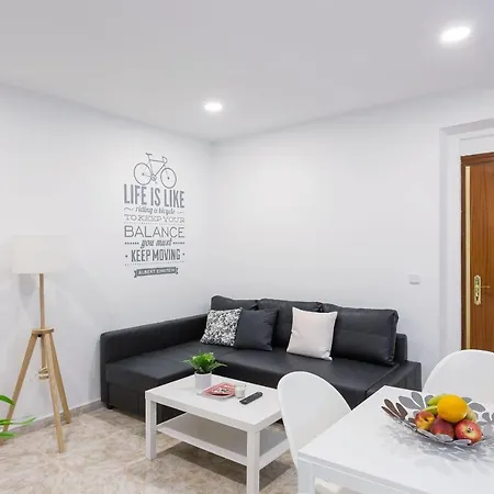 Boutique Apartments In The Heart Of Madrid Exterior photo