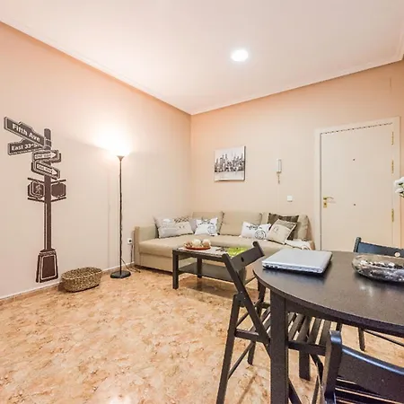Boutique Apartments In The Heart Of Madrid Room photo