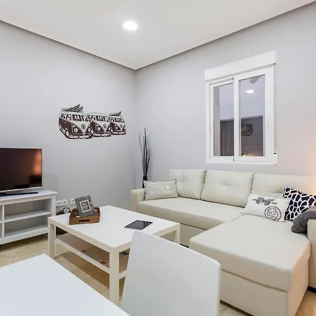 Boutique Apartments In The Heart Of Madrid Room photo