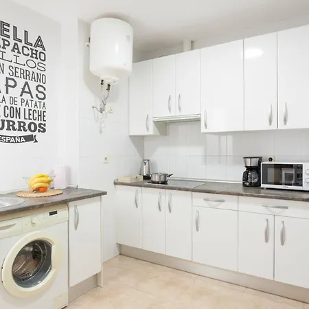 Boutique Apartments In The Heart Of Madrid Room photo