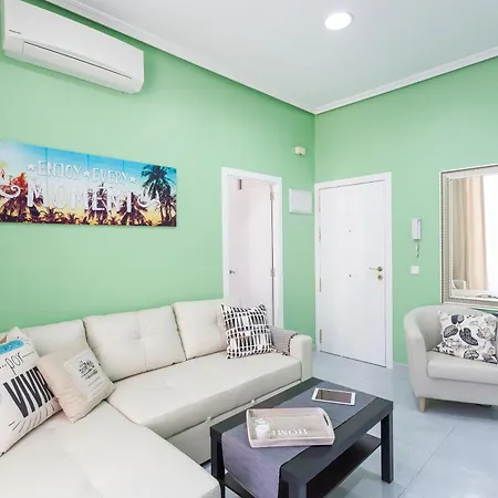 Boutique Apartments In The Heart Of Madrid Room photo