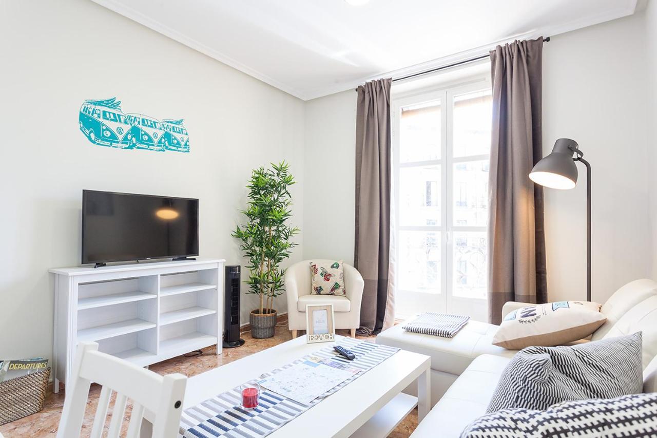 Boutique In The Heart Of Apartment *