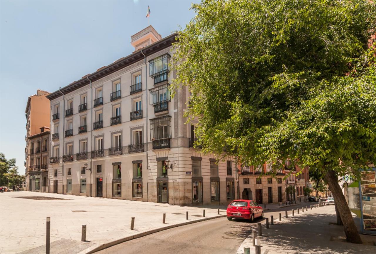 Boutique In The Heart Of * Madrid